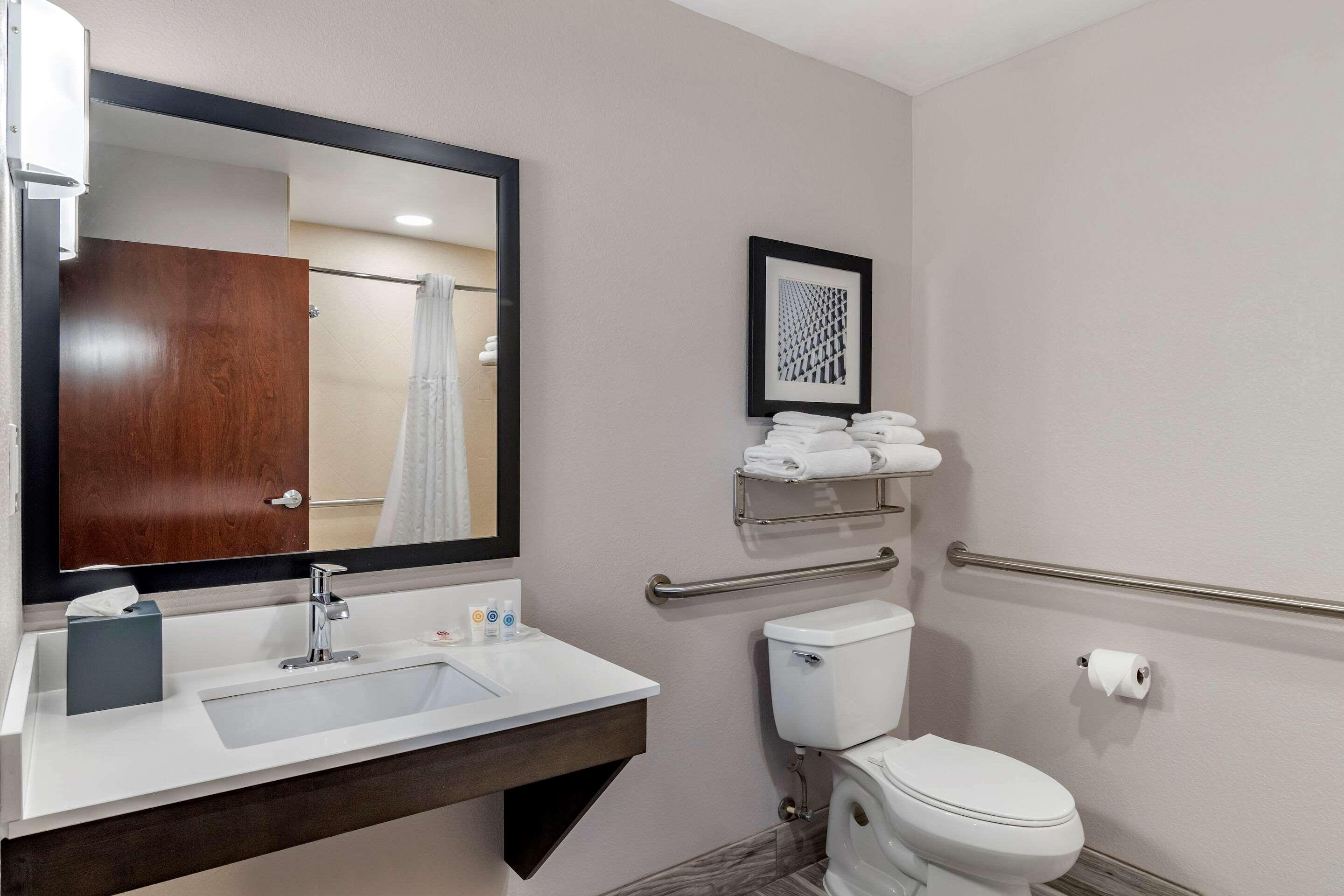Comfort Suites Mcdonough Atlanta South Екстер'єр фото